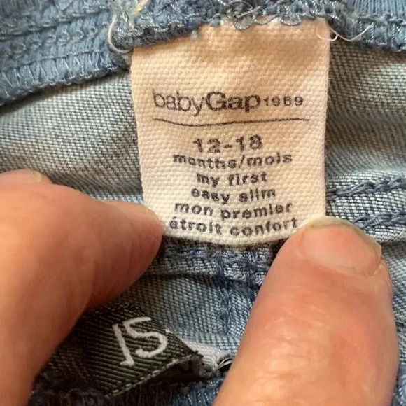 Five for 25 babyGap, soft jeans with an elastic waist band - Picture 4 of 6